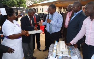 A dep. minister for health visits Accra Psychiatric Hospital_16